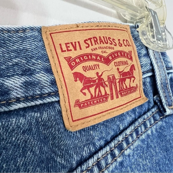 Levi's Premium High Loose Denim Shorts sz 31 Relaxed Fit Americana Summer Beach - Picture 6 of 16